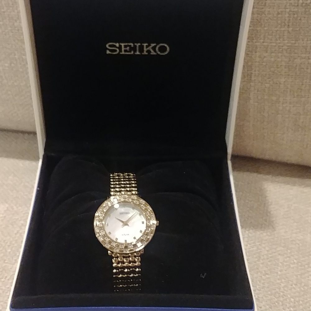 Brand new Ladies Seiko watch